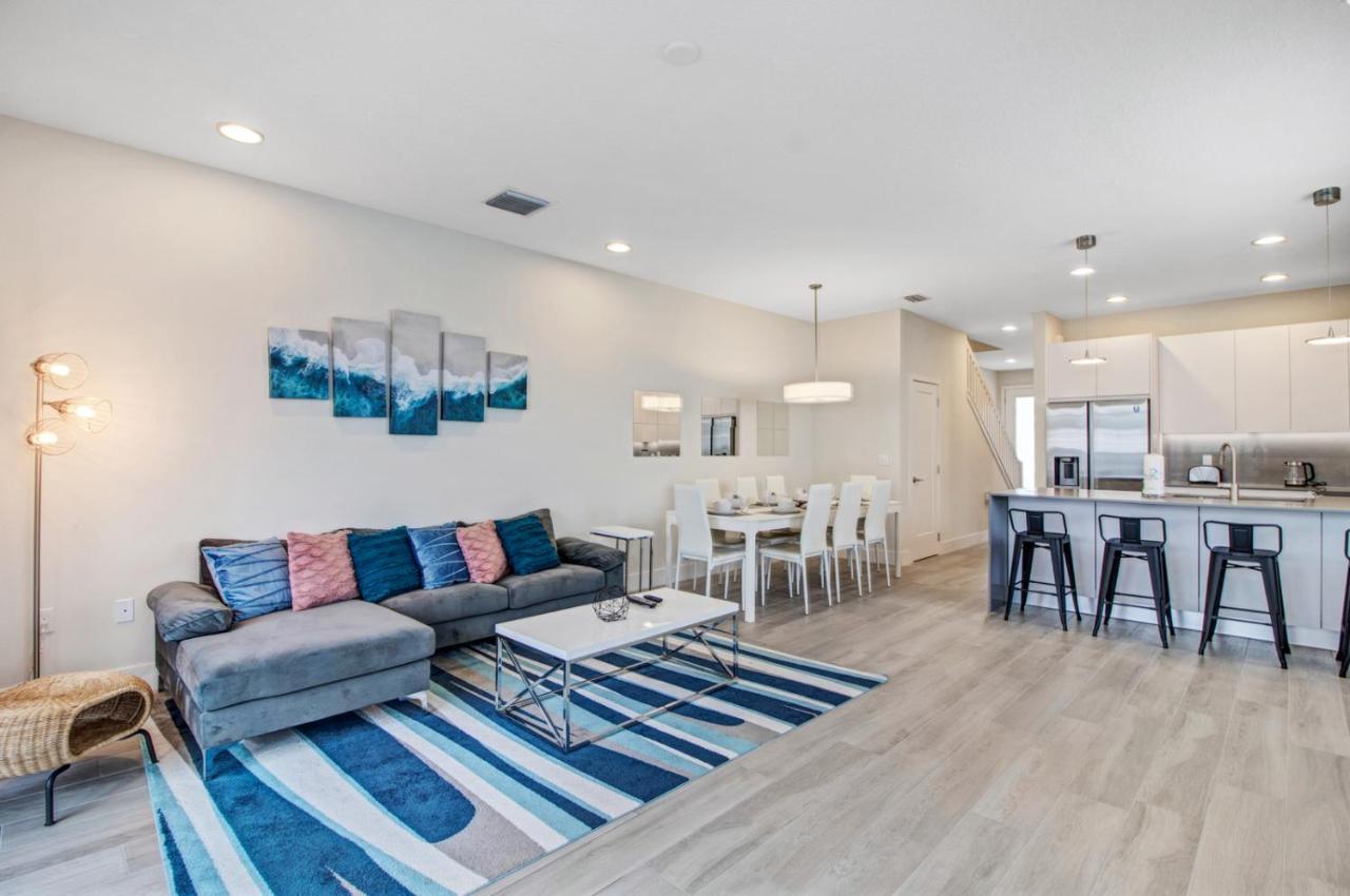 Modern Townhouse Near Disney With Heated Pool Orlando Exterior photo