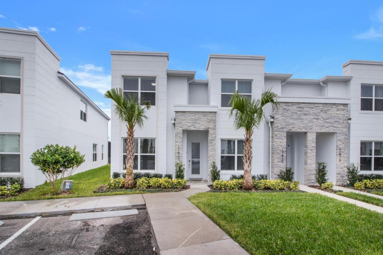 Modern Townhouse Near Disney With Heated Pool Orlando Exterior photo