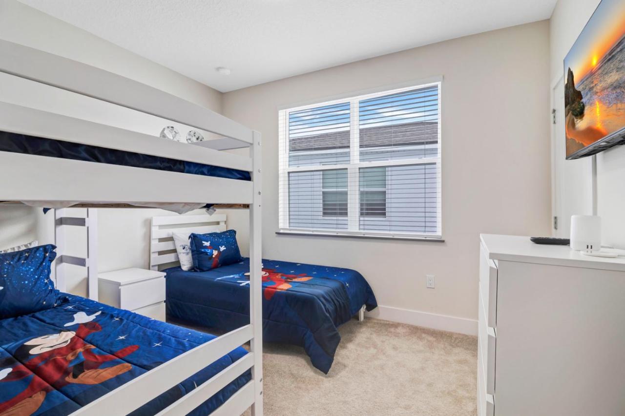 Modern Townhouse Near Disney With Heated Pool Orlando Exterior photo