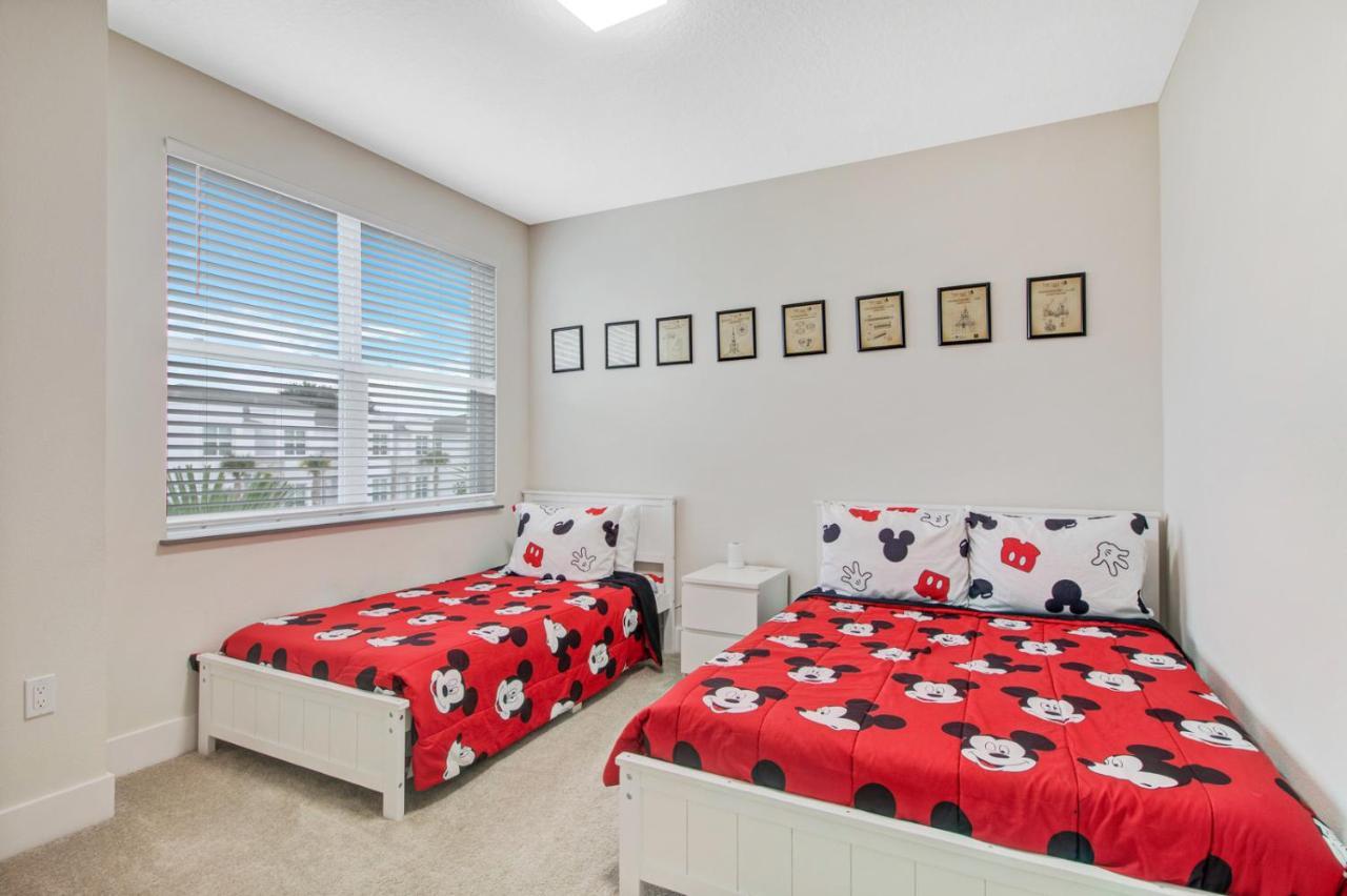 Modern Townhouse Near Disney With Heated Pool Orlando Exterior photo